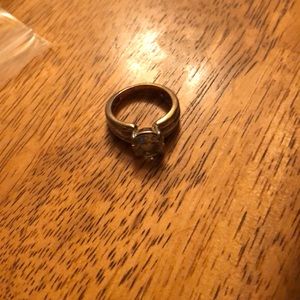 Ring hold for Rebecca